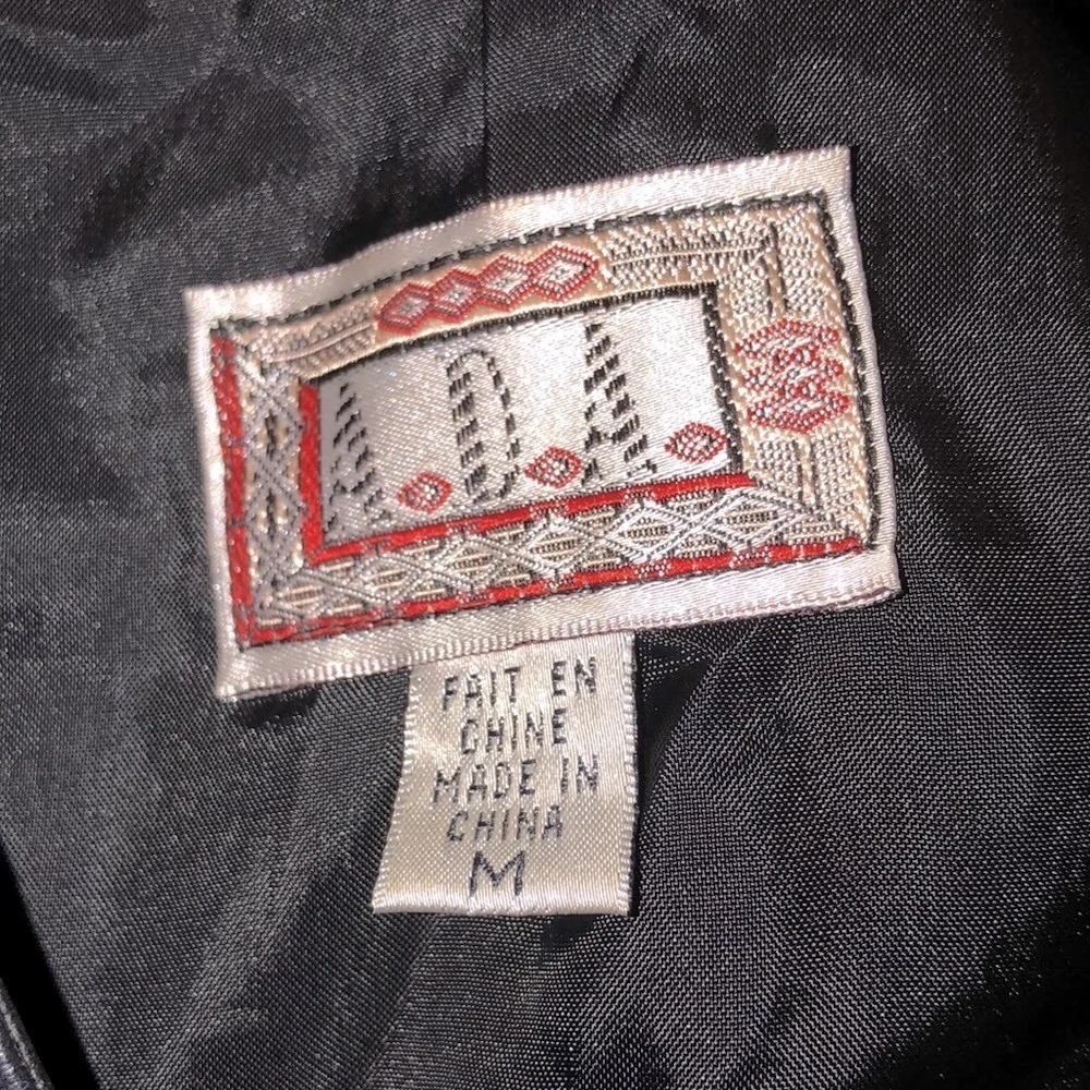 Vintage leather vest size medium with lace up back detail - Picture 2 of 5